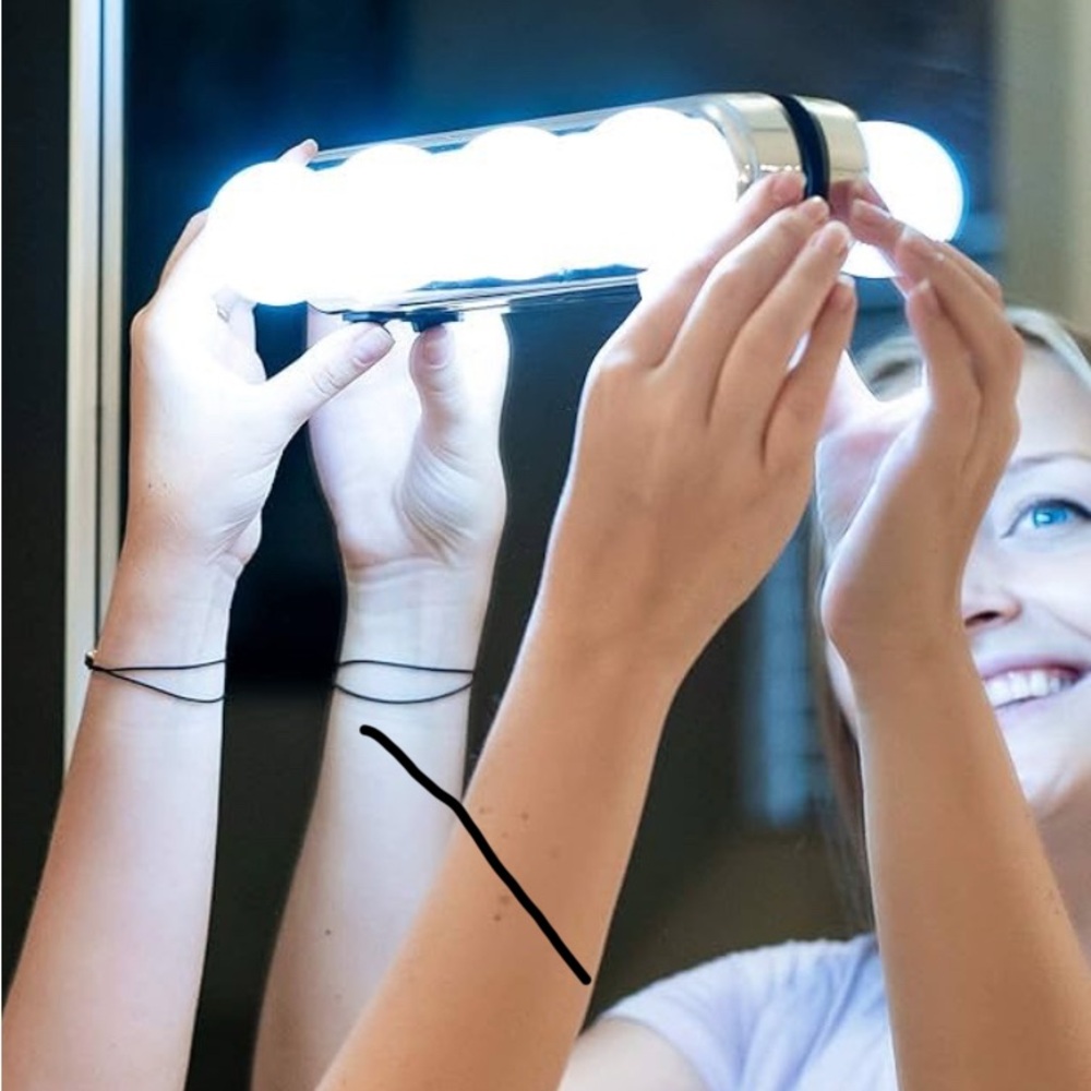 Studio Glow Vanity Lights set (2)